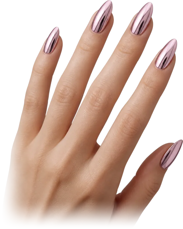 Mano con uñas almendra en chrome rosa